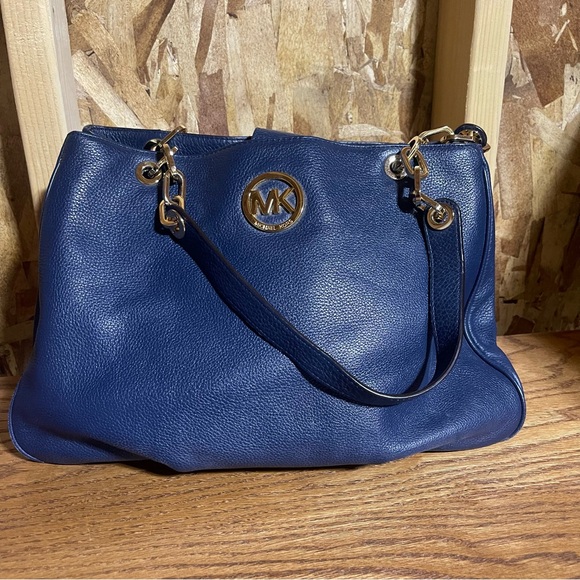 Michael Kors Blue‎ Leather Shoulder Bag - Picture 1 of 7